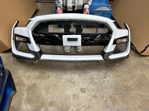 Mustang GT 500 Front bumper assembly